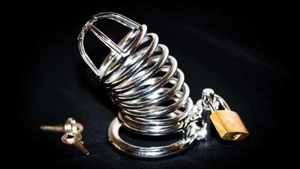 Chastity Cage Guide in 2026: What Is It and The SAFEST Way to Use It in 2026